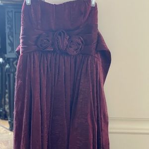 Burgundy maroon short strapless prom homecoming dress Size 3